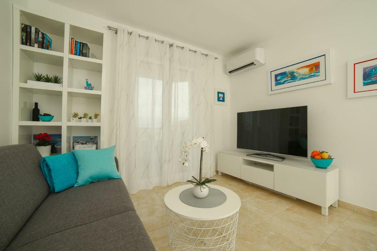 Amazing Luxury 4Star Apartment Laura Supetar Kültér fotó