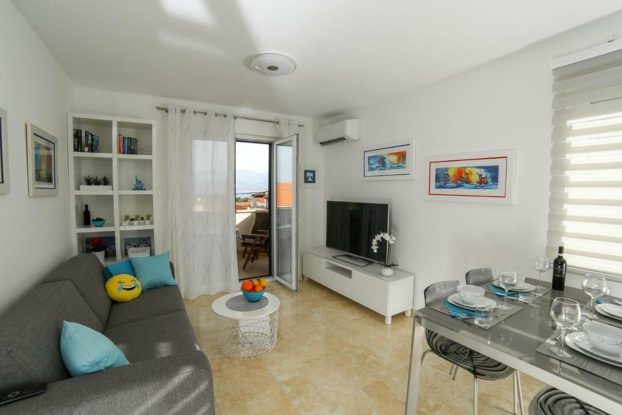 Amazing Luxury 4Star Apartment Laura Supetar Kültér fotó